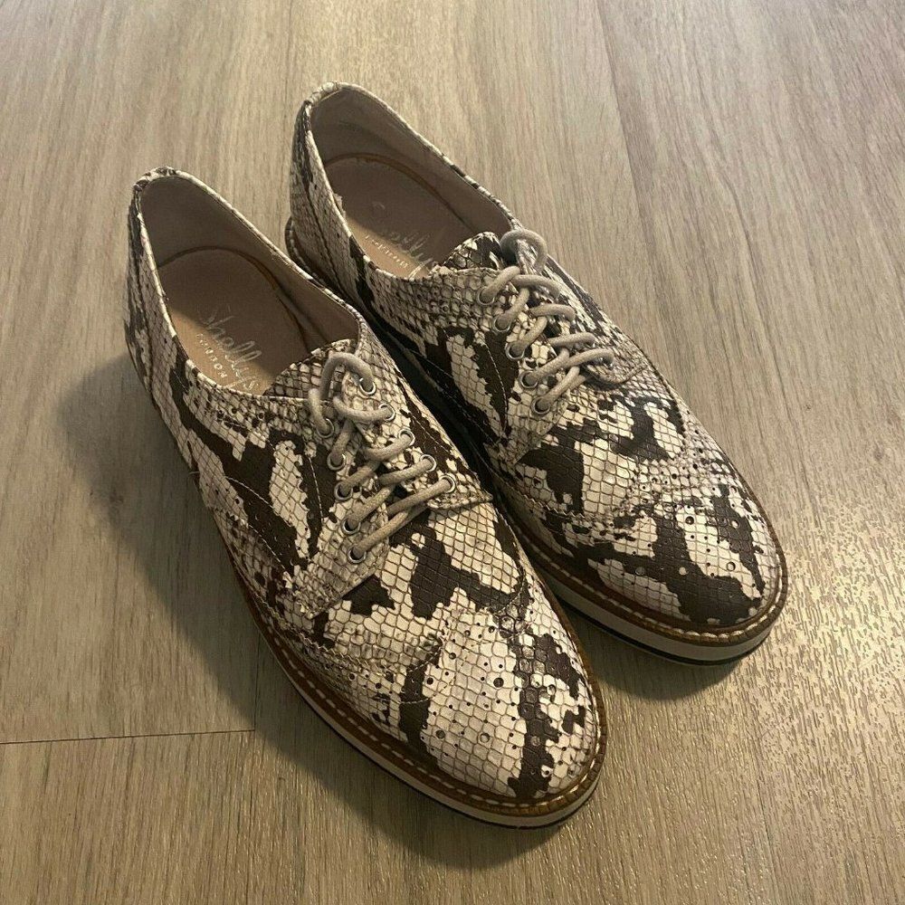 Shellys London Womens Ivory Animal Print Lace Up Athletic Sneaker Shoes Size 6.5